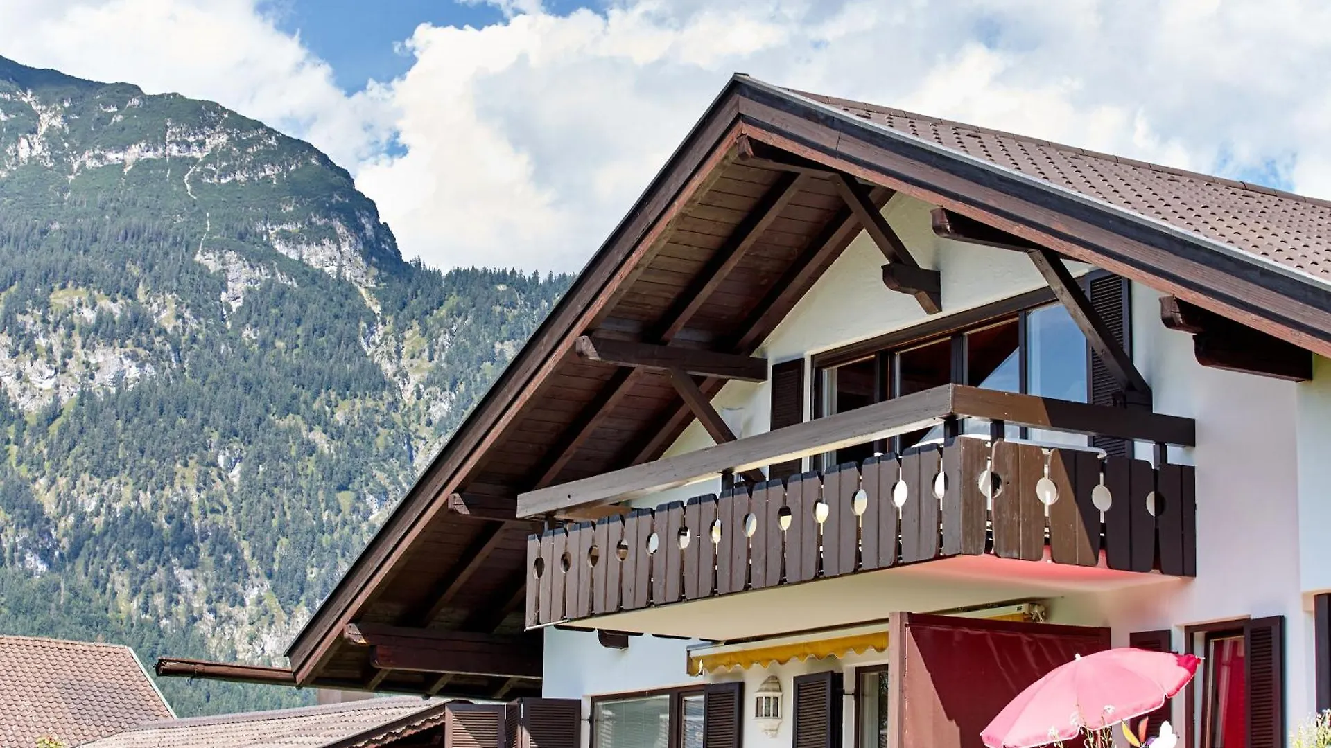 Livingroom Garmisch-Partenkirchen 0*,  Germany