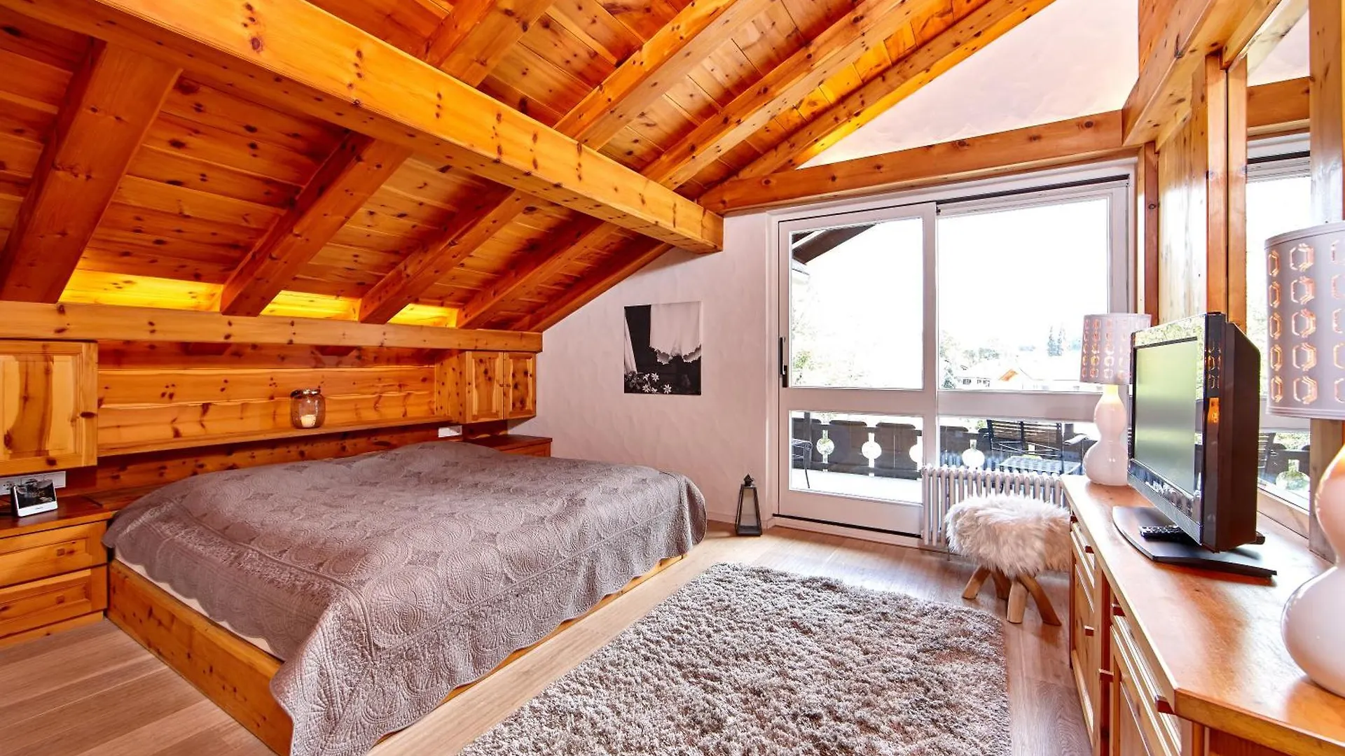 Livingroom Garmisch-Partenkirchen 0*,